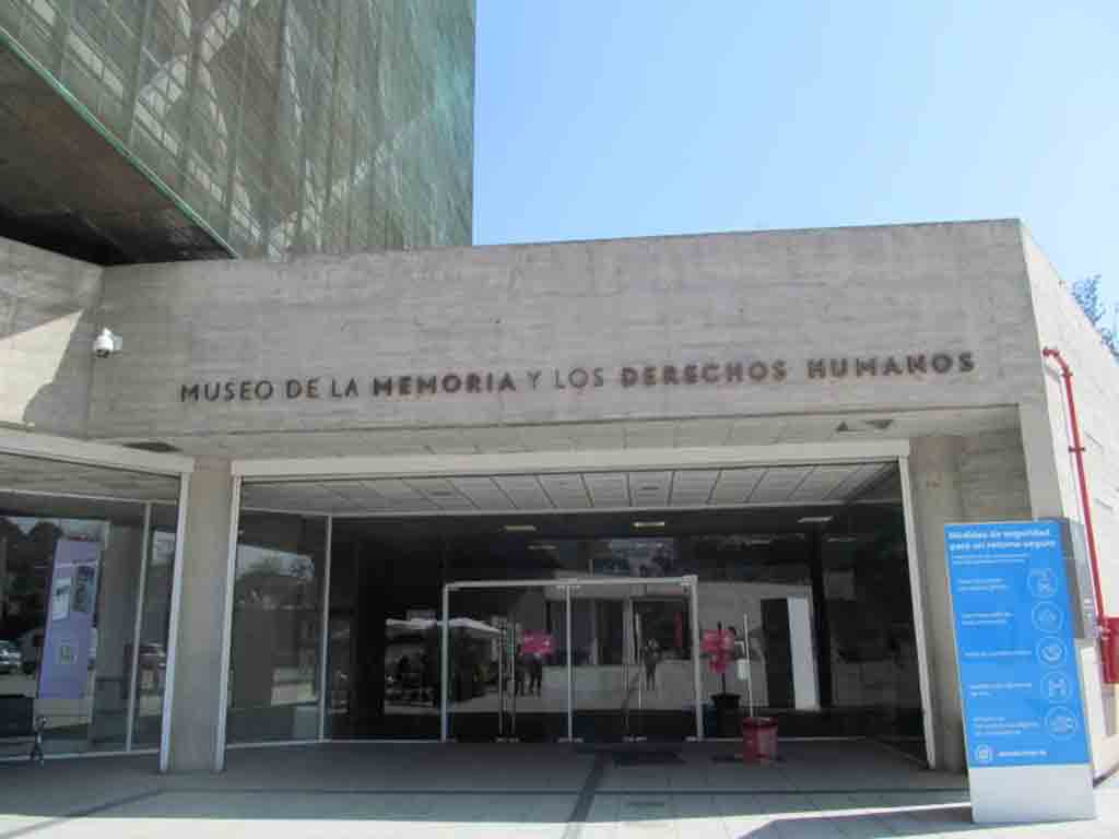 Museo de la Memoria recuerda a víctimas de la dictadura de Pinochet