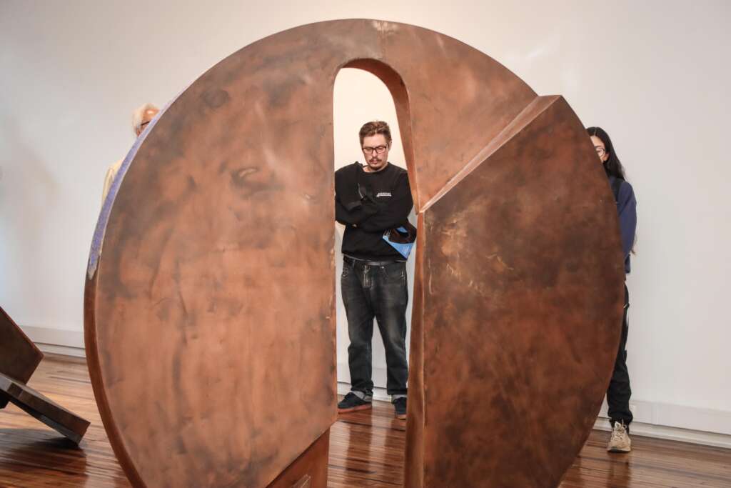Andrés Figueroa: “Vengo a refrescar mi propia escultura”