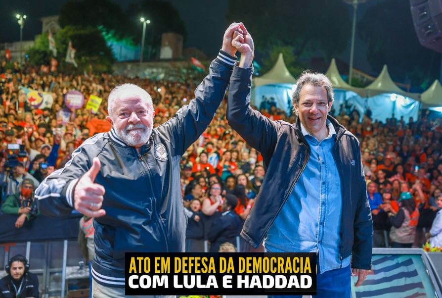 Lula participa en acto en defensa de la democracia en Brasil