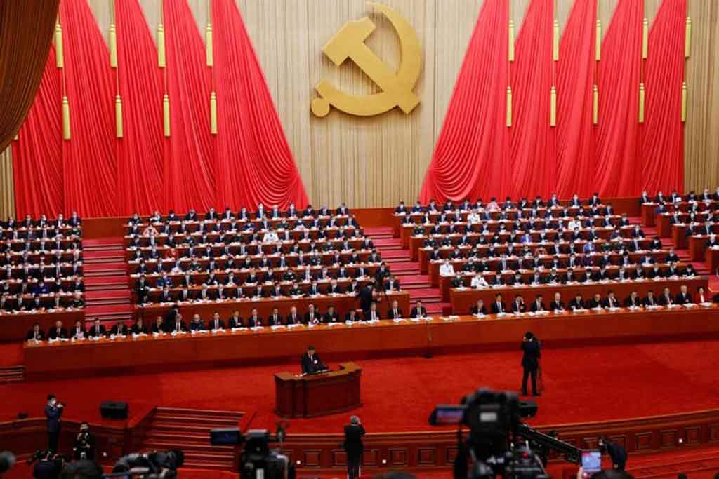 Xi urge lucha incansable contra la corrupción y otros males en PCCh