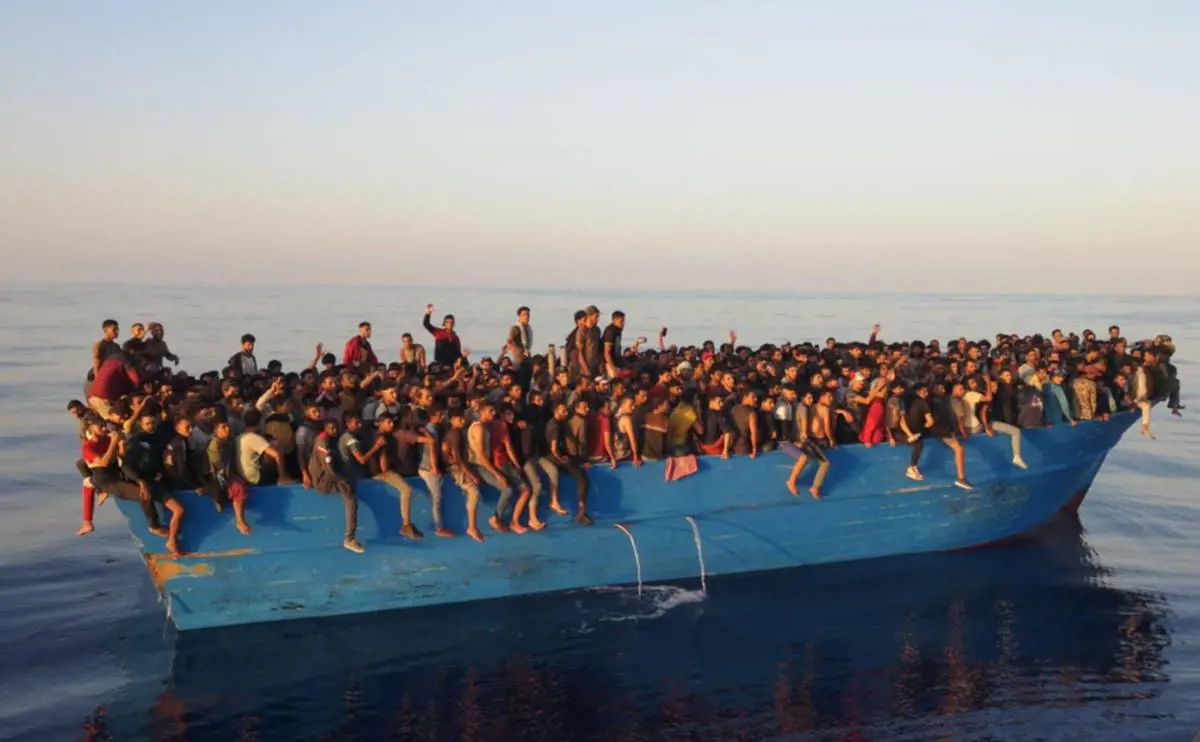 Italia se niega alojar a más de 500 migrantes rescatados por el barco de una ONG en el Mediterráneo