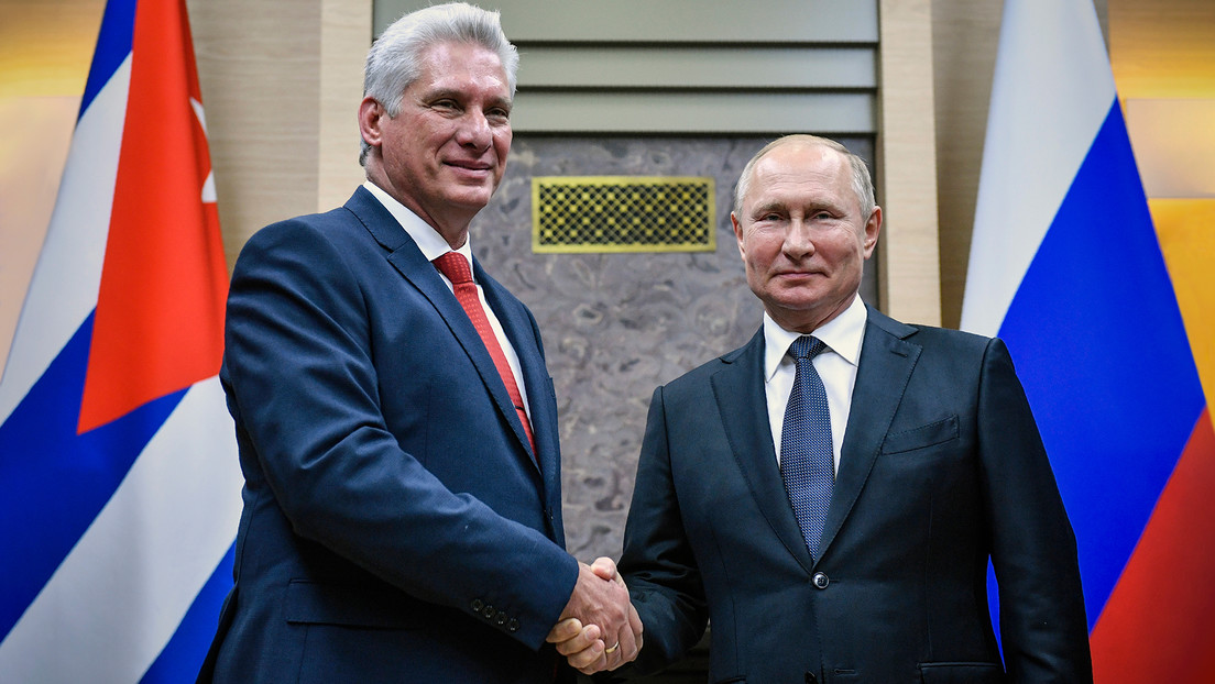 Presidentes de Rusia y Cuba, Vladimir Putin y Miguel Díaz-Canel, se reúnen en Moscú