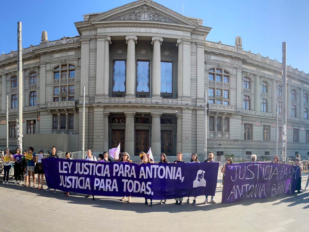 Insólita anulación de juicio a acusado de violación provoca un repudio generalizado en Chile