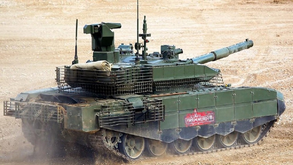 Tropas rusas en Ucrania reciben modernos tanques T-90M