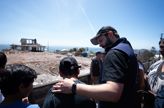 Presidente  Gabriel Boric visita viviendas de emergencia entregadas a familias afectadas por incendios forestales en Arauco