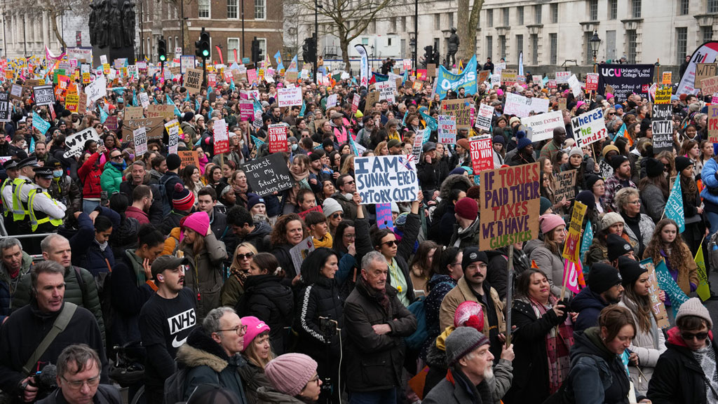 Reino Unido vive su mayor huelga en más de una década