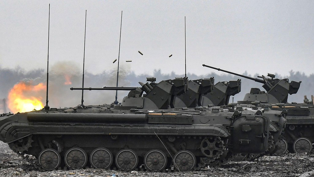Rusia dice tomar posiciones ventajosas en ofensiva en Donetsk