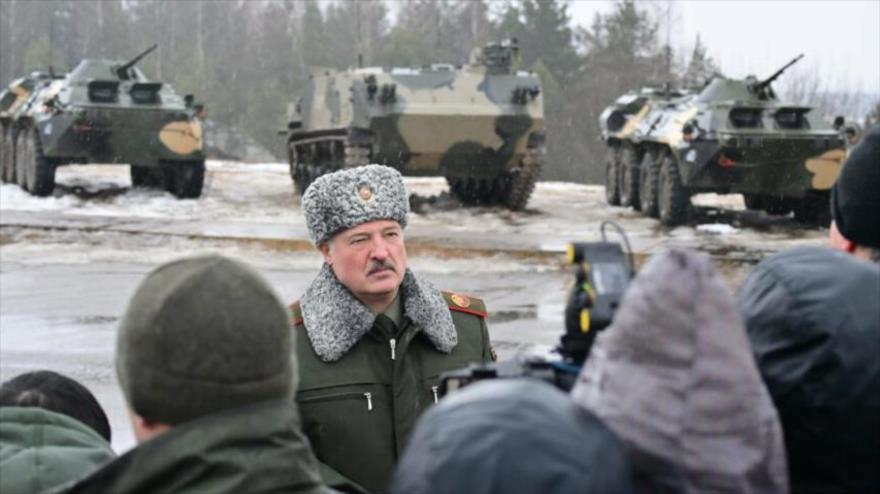 Bielorrusia se blinda ante Ucrania armando a 150 000 voluntarios