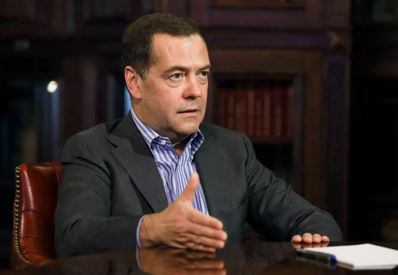 Tragedia ucraniana comenzó con colapso de la URSS, opina Medvedev