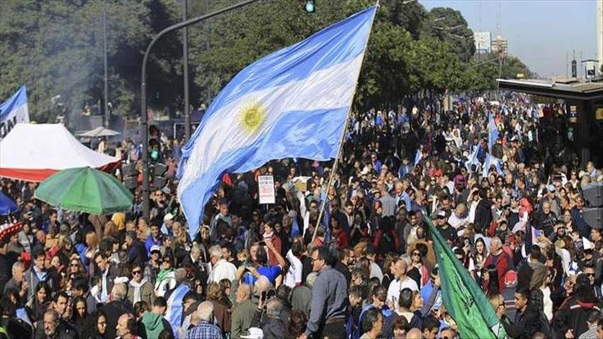 Argentinos se movilizan en apoyo a Cristina Fernández de Kirchner