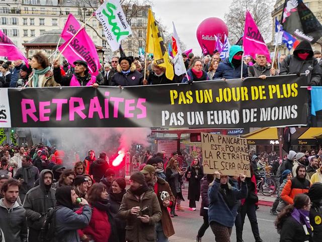 Sindicatos mantienen protestas en Francia contra reforma de retiro