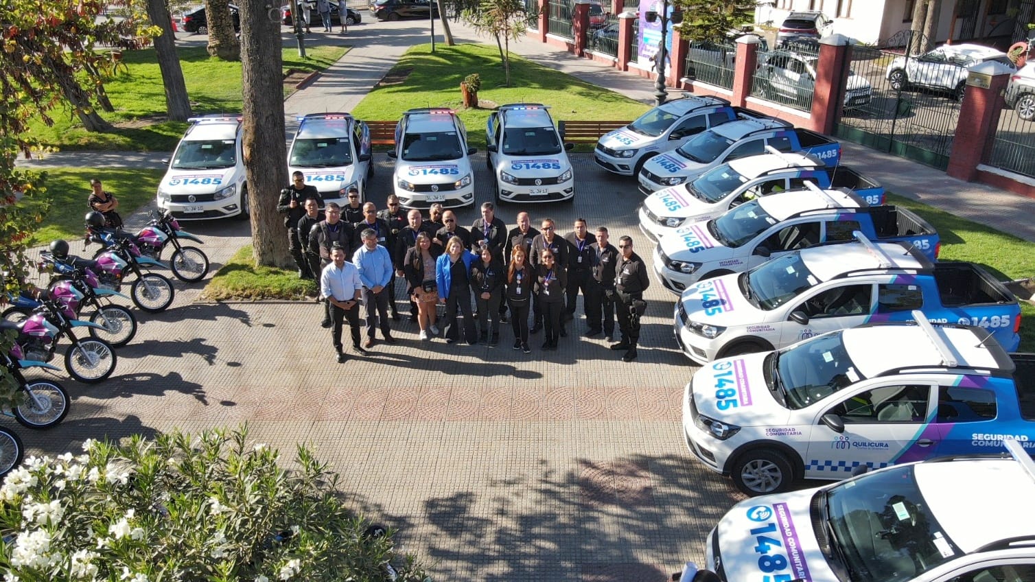 Municipalidad de Quilicura entregó 10 nuevo vehículos de patrullaje para la comuna