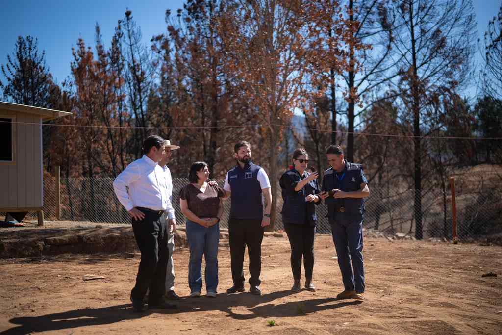 Anuncian Chile plan de reconstrucción en zonas afectas por incendios