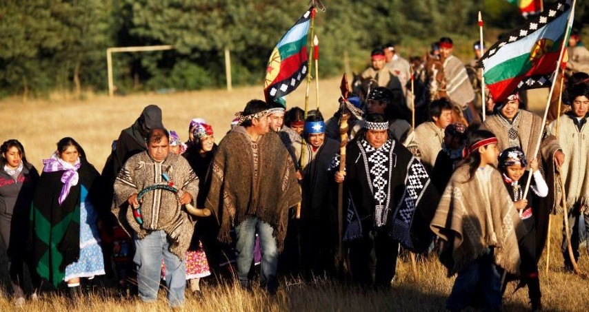 Mapuches denuncian usurpación de sus tierras por el Estado de Chile