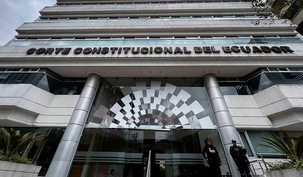 Miradas de Ecuador en la Corte Constitucional tras la muerte cruzada impuesta por Presidente Guillermo Lasso