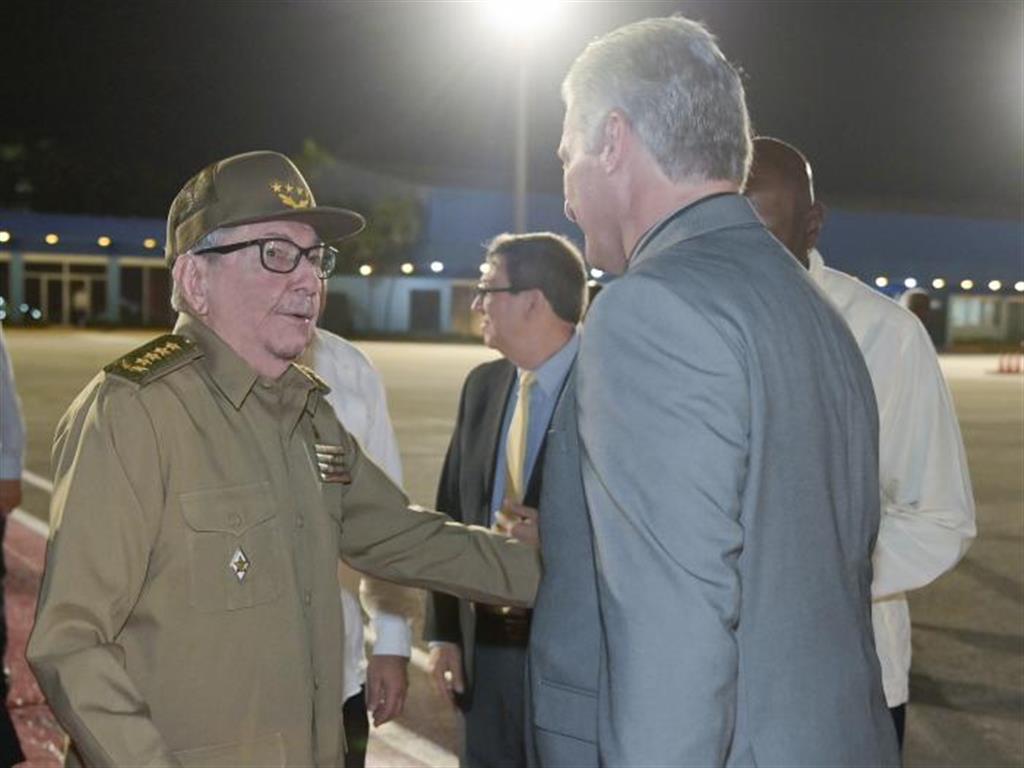 Despide Raúl Castro a presidente Díaz-Canel en La Habana