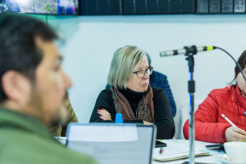 Diputada Bulnes en la Comisión de Agricultura que sesionó en Hualañé: “La Comisión de Agricultura debe escuchar a los agricultores”