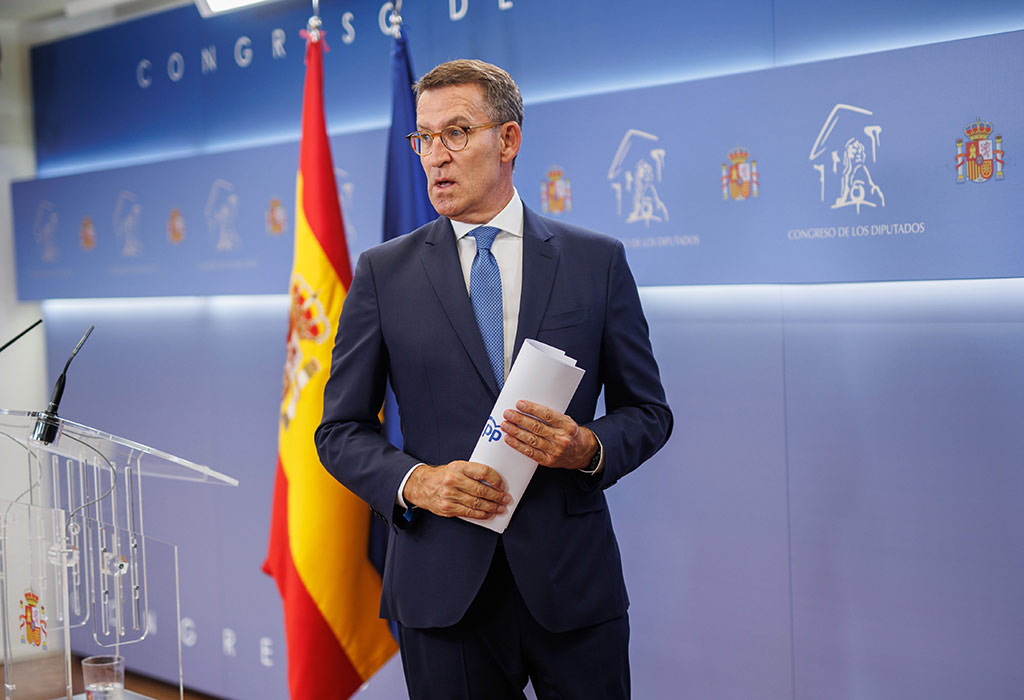 Comienza andadura presidencial en España condenada al fracaso