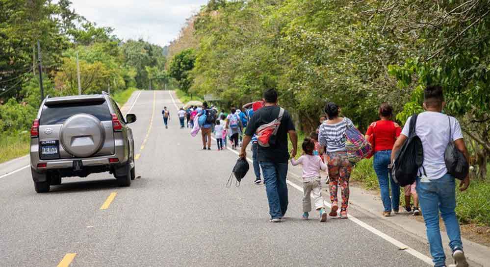 La enorme emigración en El Salvador: el reflejo de una política fracasada