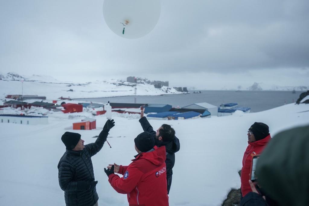 Antártica: La importancia de las radiosondas para el análisis del cambio climático