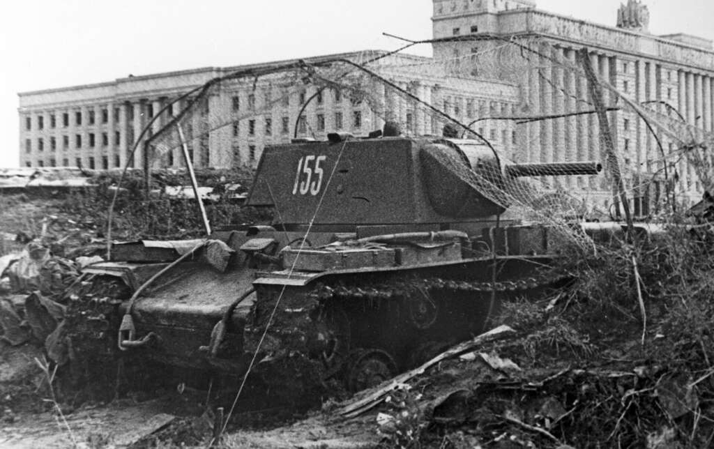 Conmemoran aniversario 80 del fin del cerco a Leningrado