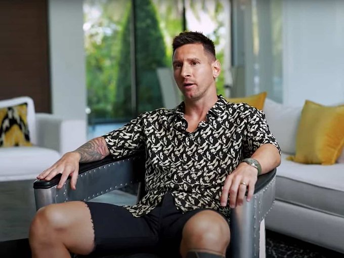 Messi pide disculpas por no jugar en Hong Kong