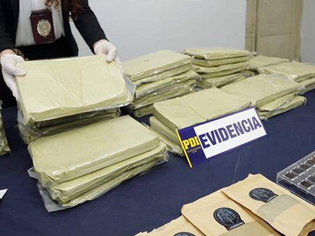 Incautan en Chile cargamento de nueva droga kratom