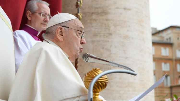 Papa Francisco llamó a la fraternidad en su bendición Urbi et Orbi