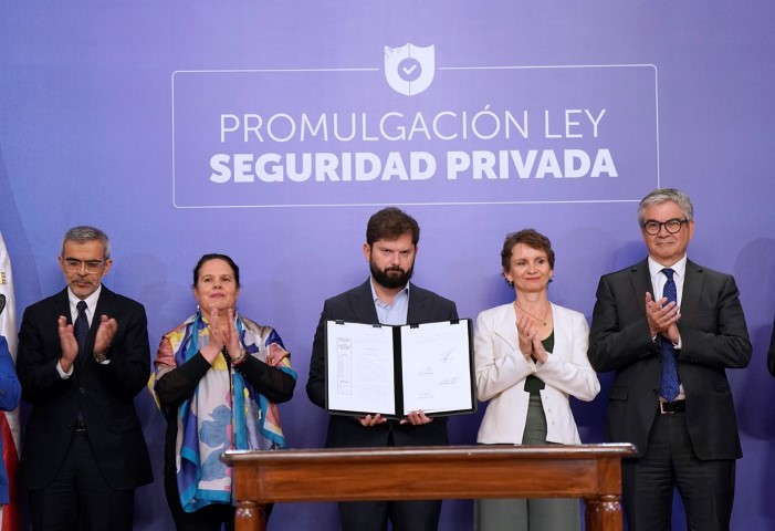 Promulgan en Chile nueva ley de seguridad privada