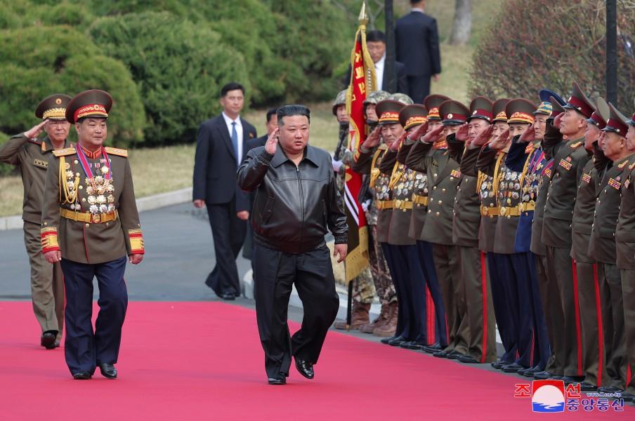 Kim Jong Un llama a RPDC a prepararse para la guerra
