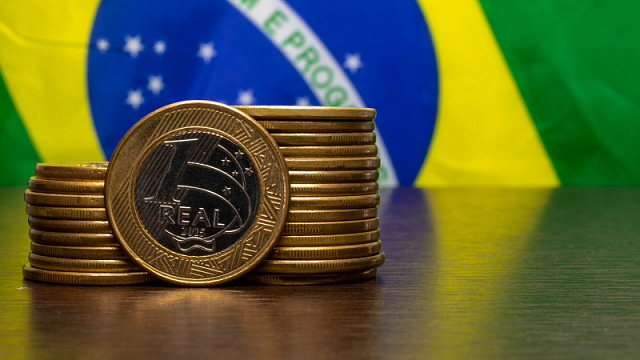 Analistas suben previsiones de crecimiento de la economía brasileña
