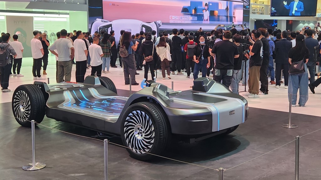 Exposición de autos de Beijing atrae a mil 500 empresas del mundo
