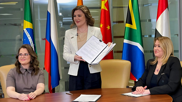 EAU se han unido a la cooperación mediática con los países del BRICS a través de la red TV BRICS