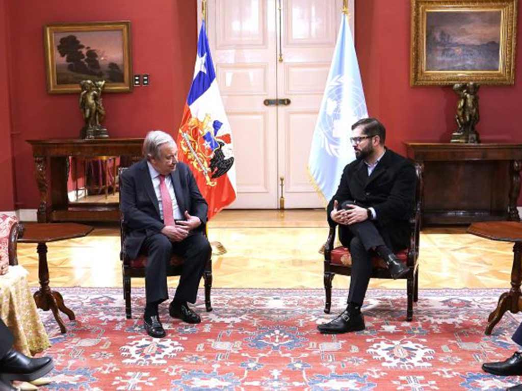 Presidente chileno y líder de la ONU repasaron la situación mundial
