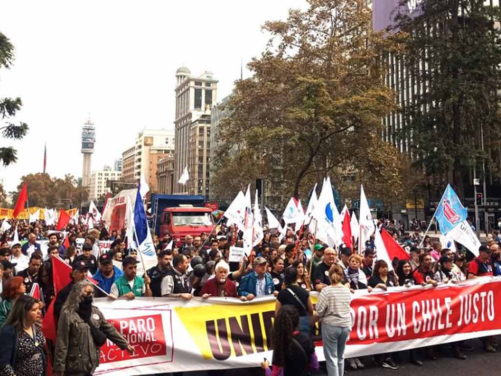 Chilenos demandarán aumentos de salarios y pensiones este 1 de Mayo